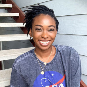 Meet your Posher, Candace